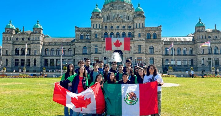 Estudiantes del CeINA UAT viven experiencia cultural en Canadá