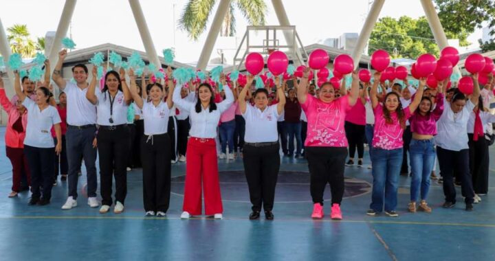 Realiza SST “Caravana Rosa”