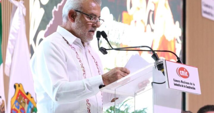 En representación del gobernador, Américo Villarreal Anaya, secretario de Obras Públicas inaugura Congreso Internacional de Infraestructura Turística