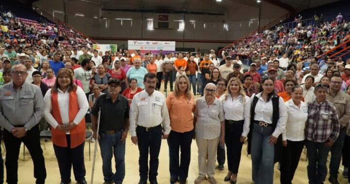“Lentes con Corazón” reafirma vocación humanista de la UAT