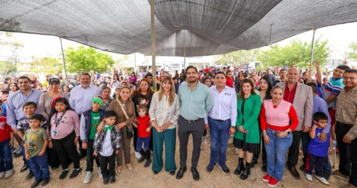 Se reunieron colonos de Caracoles por invitación del Alcalde Carlos Peña Ortiz