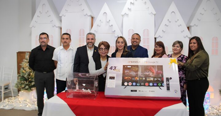 Ofrece la UAT festejo navideño a sus maestros y trabajadores sindicalizados