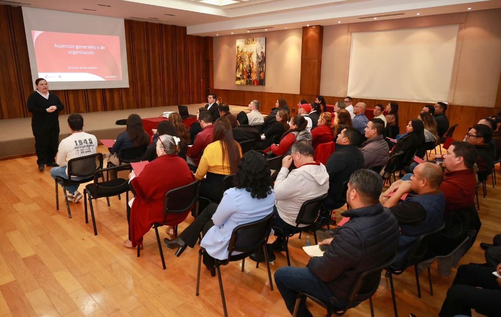 Fortalece Secretaría de Finanzas capacitación del personal para mejorar la atención a las y los tamaulipecos