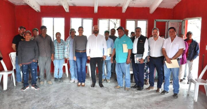 Atiende Secretaría de Recursos Hidráulicos problemática de agua en el ejido La Libertad Campesina de Jiménez