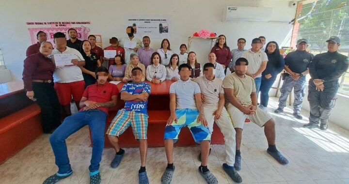 Reciben adolescentes en internamiento constancias tras concluir cursos impartidos por ITACE-ICAT