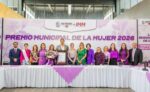 Entregó Carlos Peña Ortiz el Premio Municipal de la Mujer 2026 a la Sra. Sonia Maide Faz de Garza Cantú