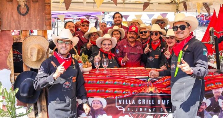 Convivió Alcalde Carlos Peña Ortiz con gremio de la salud en Torneo Parrillero
