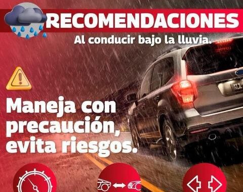 Conduce con precaución durante la lluvia para evitar accidentes