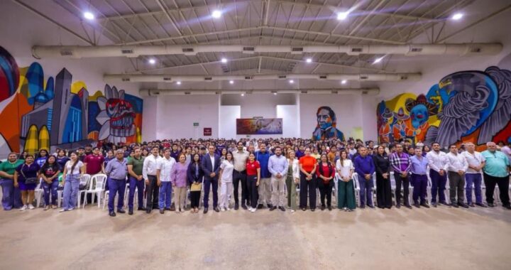 Presidió Carlos Peña Ortiz entrega de Folios QR del Programa de Becas Municipales 2026