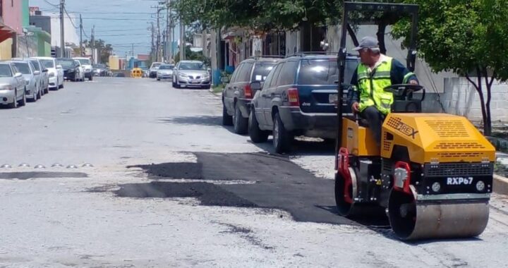 Trabajaron 5 cuadrillas de Bacheo con 44 toneladas de asfalto en 5 zonas de Reynosa