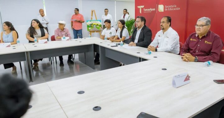 Impulsan talento e identidad entre jóvenes con Concurso Nacional de Pintura de Telebachillerato Comunitario