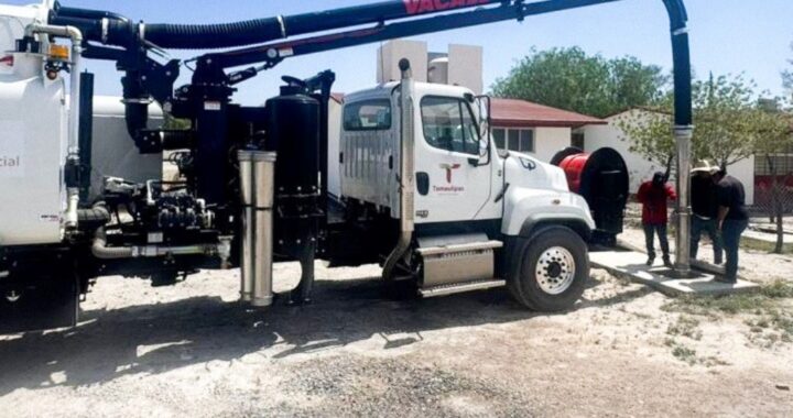 Refuerza SRHDS operación de redes hidrosanitarias con acciones de desazolve y mantenimiento