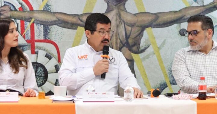La UAT impulsa el futuro estudiantil con movilidad global y alianzas empresariales