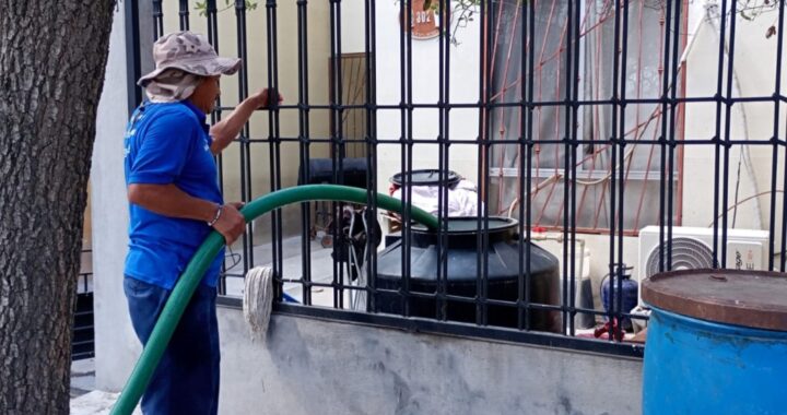 Continúa COMAPA abasteciendo con pipas a colonias afectadas