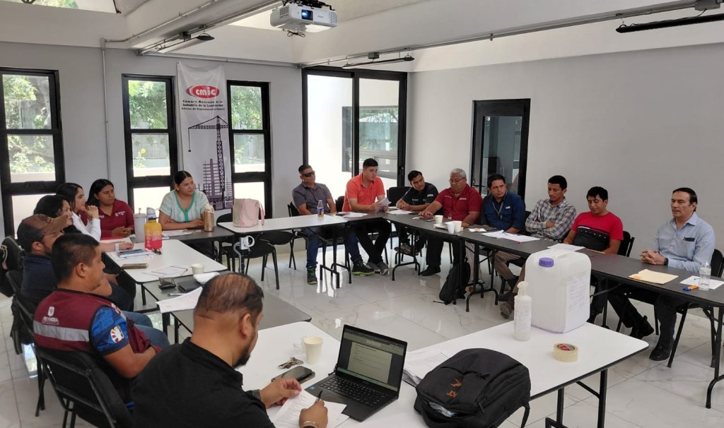 Fortalece COMAPA conocimientos de su personal mediante distintas capacitaciones