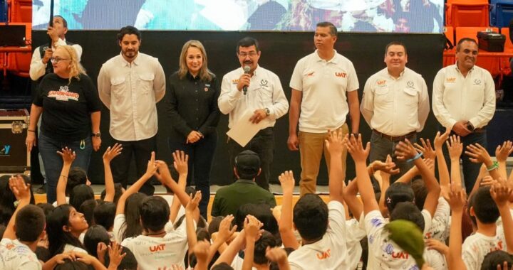 Clausura el rector Dámaso Anaya exitoso campamento infantil de la UAT