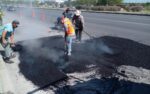 Da seguimiento Municipio a reparación de baches en carretera a Río Bravo