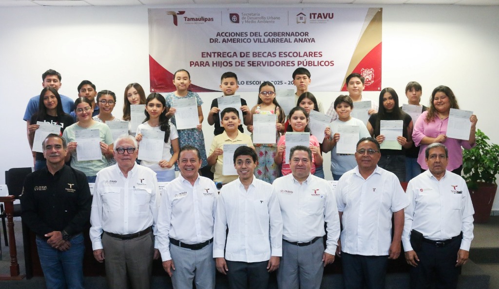 Respalda ITAVU esfuerzo académico de hijas e hijos de sus trabajadores