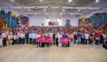 Entregó Carlos Peña Ortiz tarjetas del programa «Jóvenes Imparables» en Reynosa