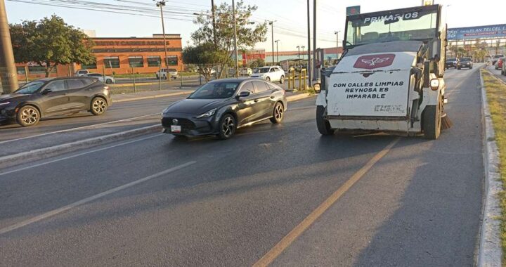 Realiza Municipio jornada de limpieza nocturna en bulevares Hidalgo y Las Fuentes, de Reynosa