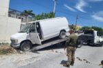 Retira Vigilancia Ambiental vehículos abandonados en la vía pública