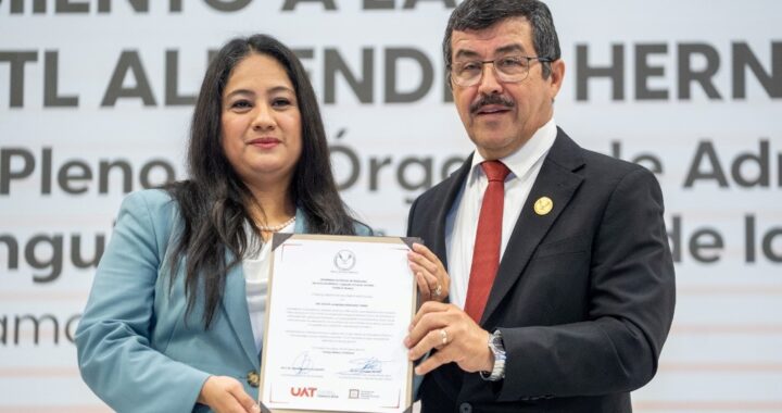 Reconoce UAT trayectoria judicial de su distinguida egresada Xóchitl Almendra Hernández Torres