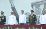 Américo preside desfile cívico-militar por el 216 aniversario de la Independencia de México
