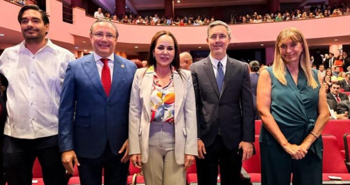 Asistió Alcalde Carlos Peña Ortiz a Informe de Gobierno en Ciudad Victoria