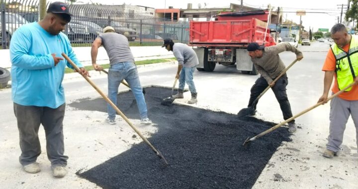 Realiza COMAPA trabajos de bacheo en distintos sectores de Reynosa